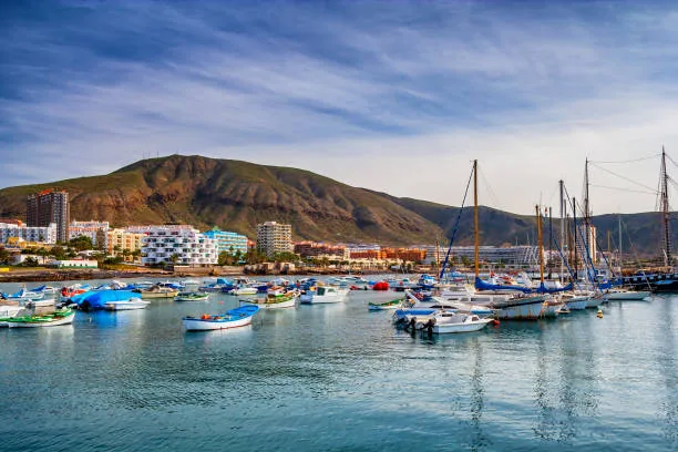 Private airport transfer to Los Cristianos, Tenerife